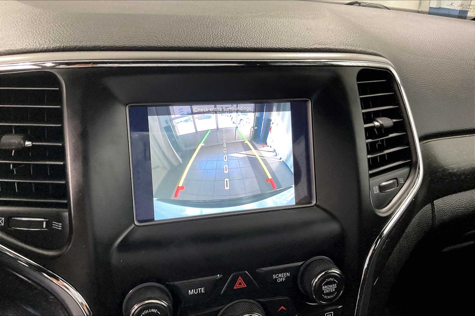 2018 Jeep Grand Cherokee Laredo E - Photo 19