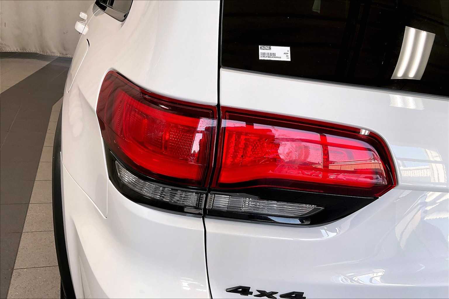 2018 Jeep Grand Cherokee Laredo E - Photo 33