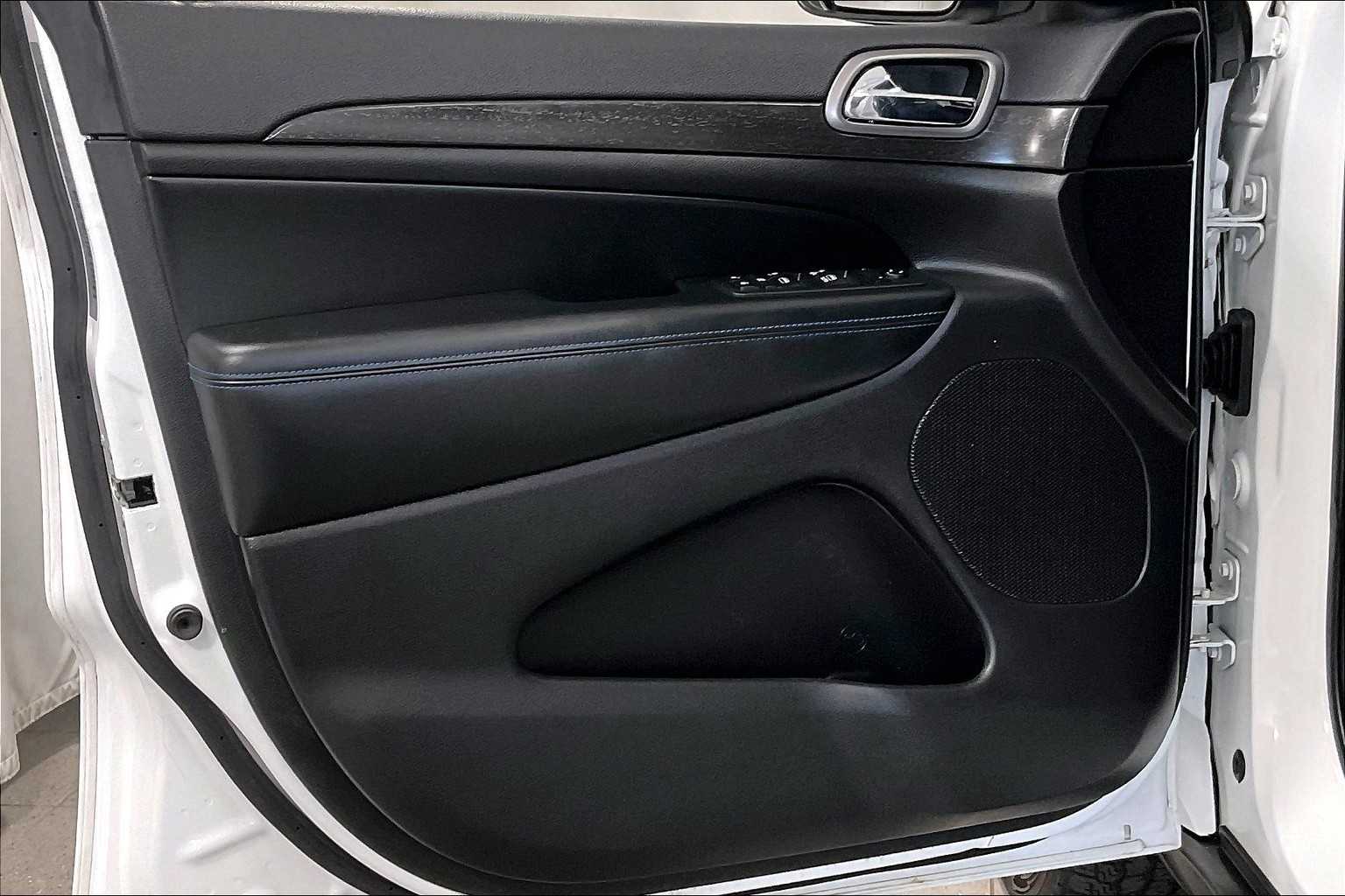 2018 Jeep Grand Cherokee Laredo E - Photo 9
