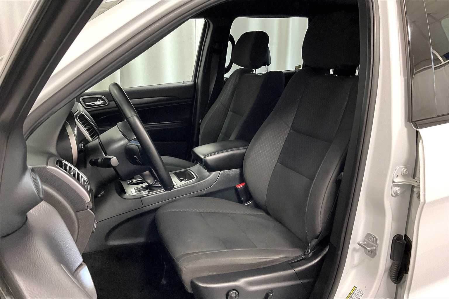 2018 Jeep Grand Cherokee Laredo E - Photo 10