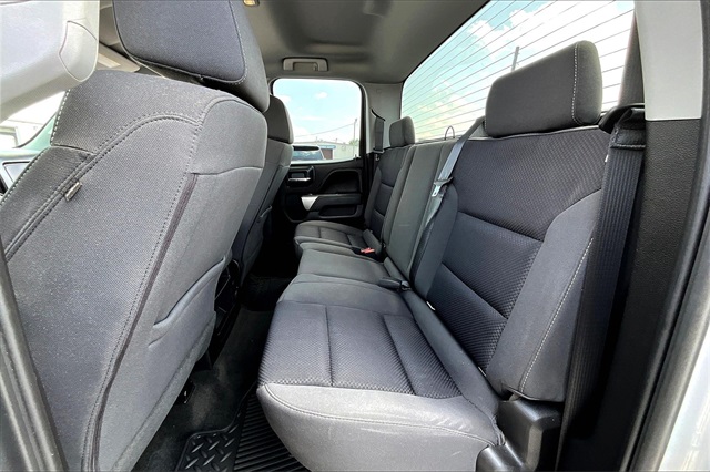 2018 Chevrolet Silverado 1500 LT - Photo 14
