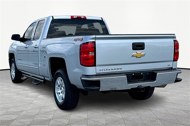 2018 Chevrolet Silverado 1500 LT - Photo 4