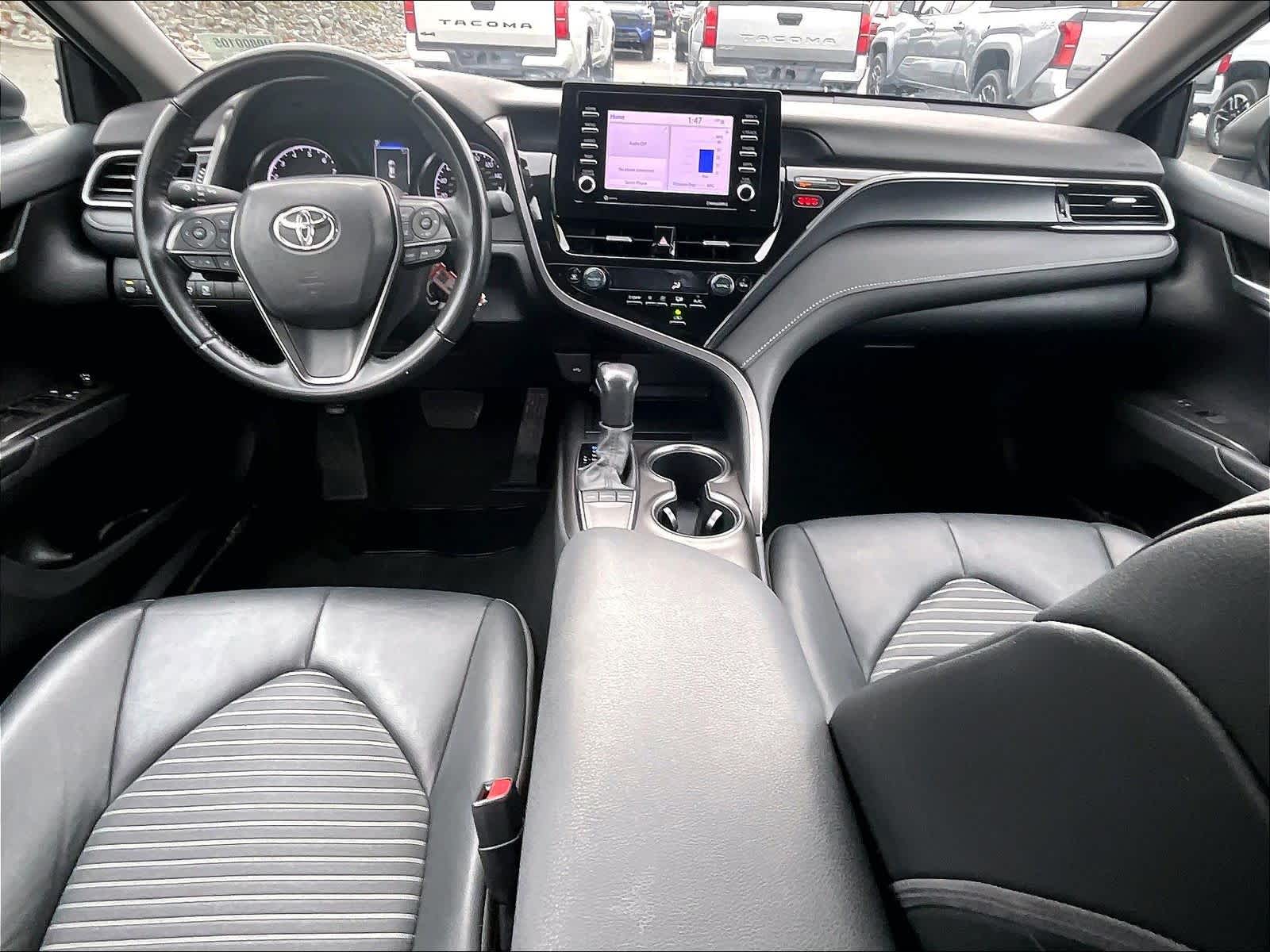 2023 Toyota Camry SE - Photo 21