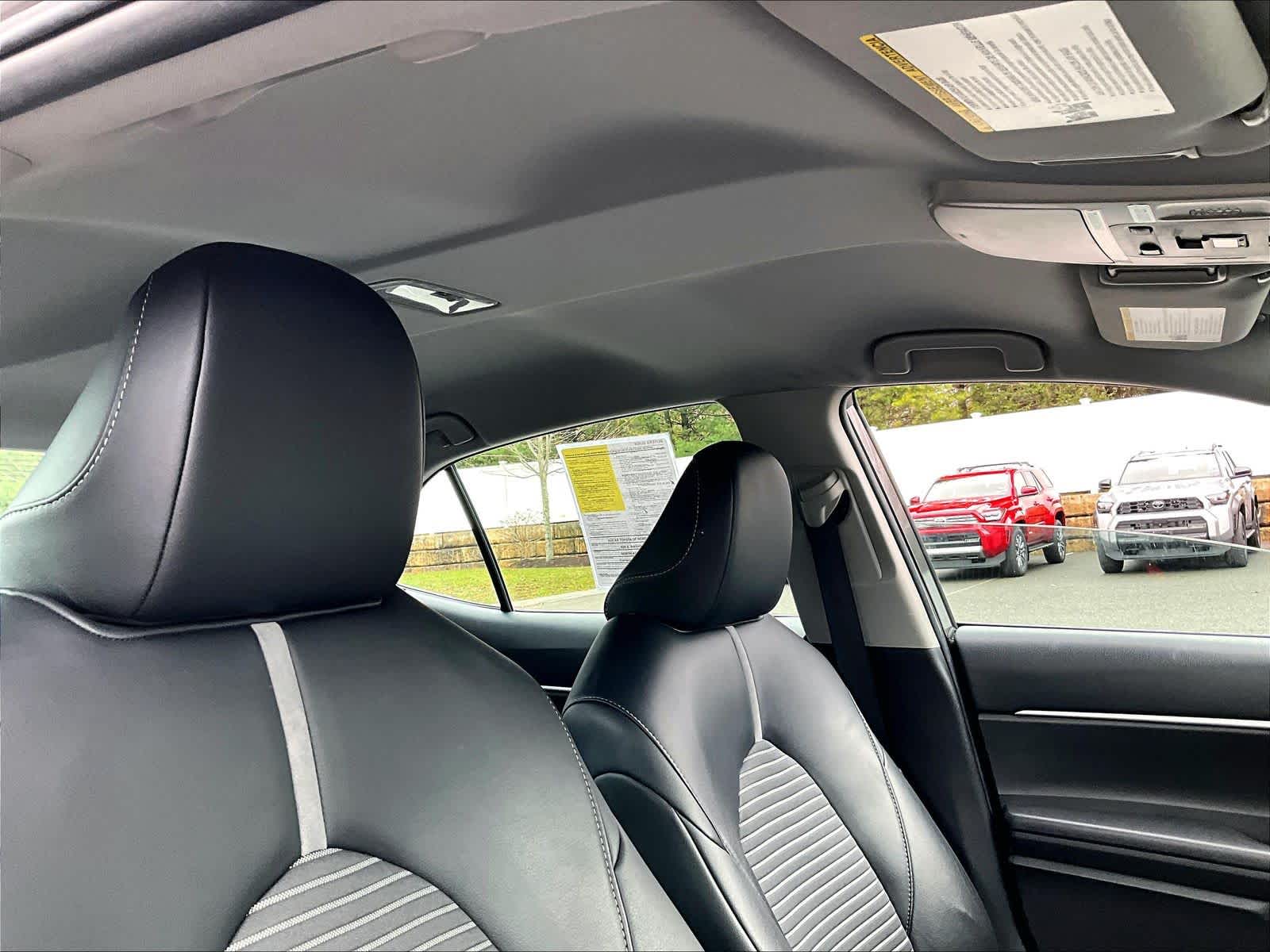 2023 Toyota Camry SE - Photo 22