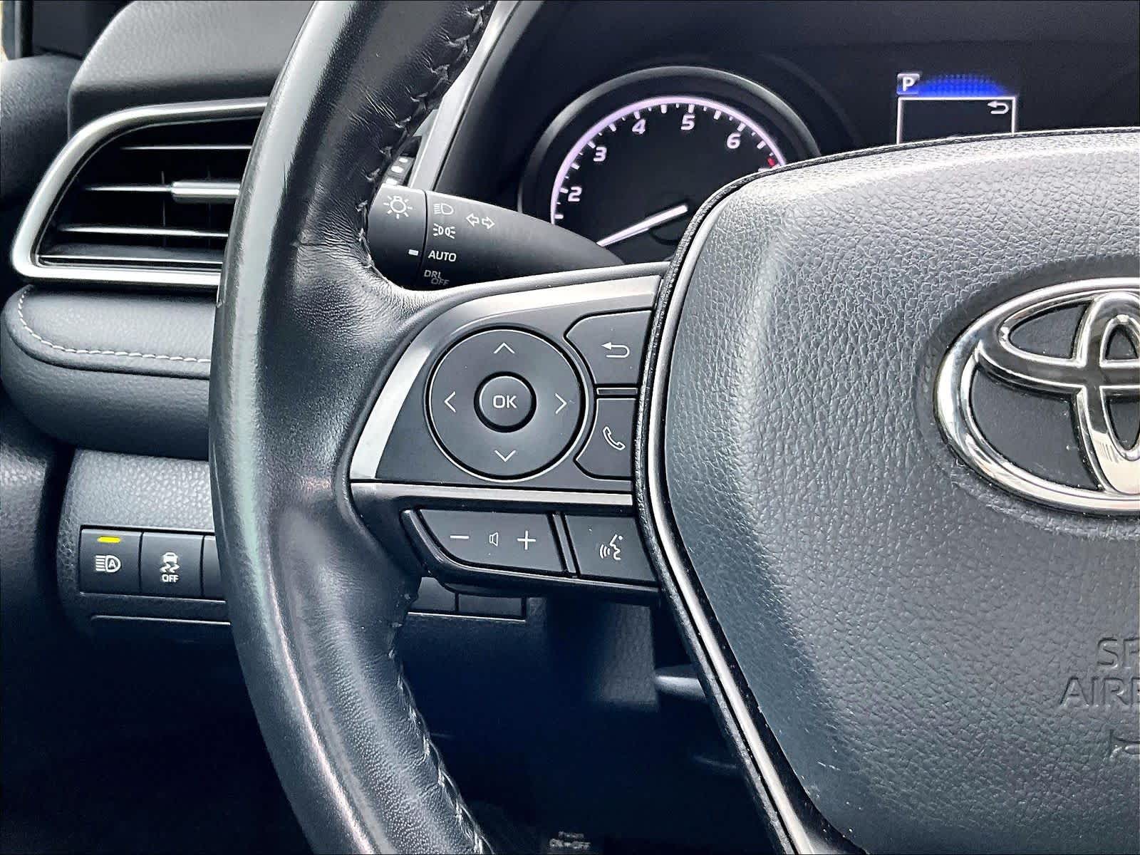 2023 Toyota Camry SE - Photo 23