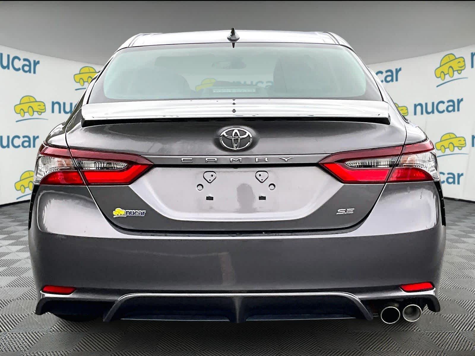 2023 Toyota Camry SE - Photo 5