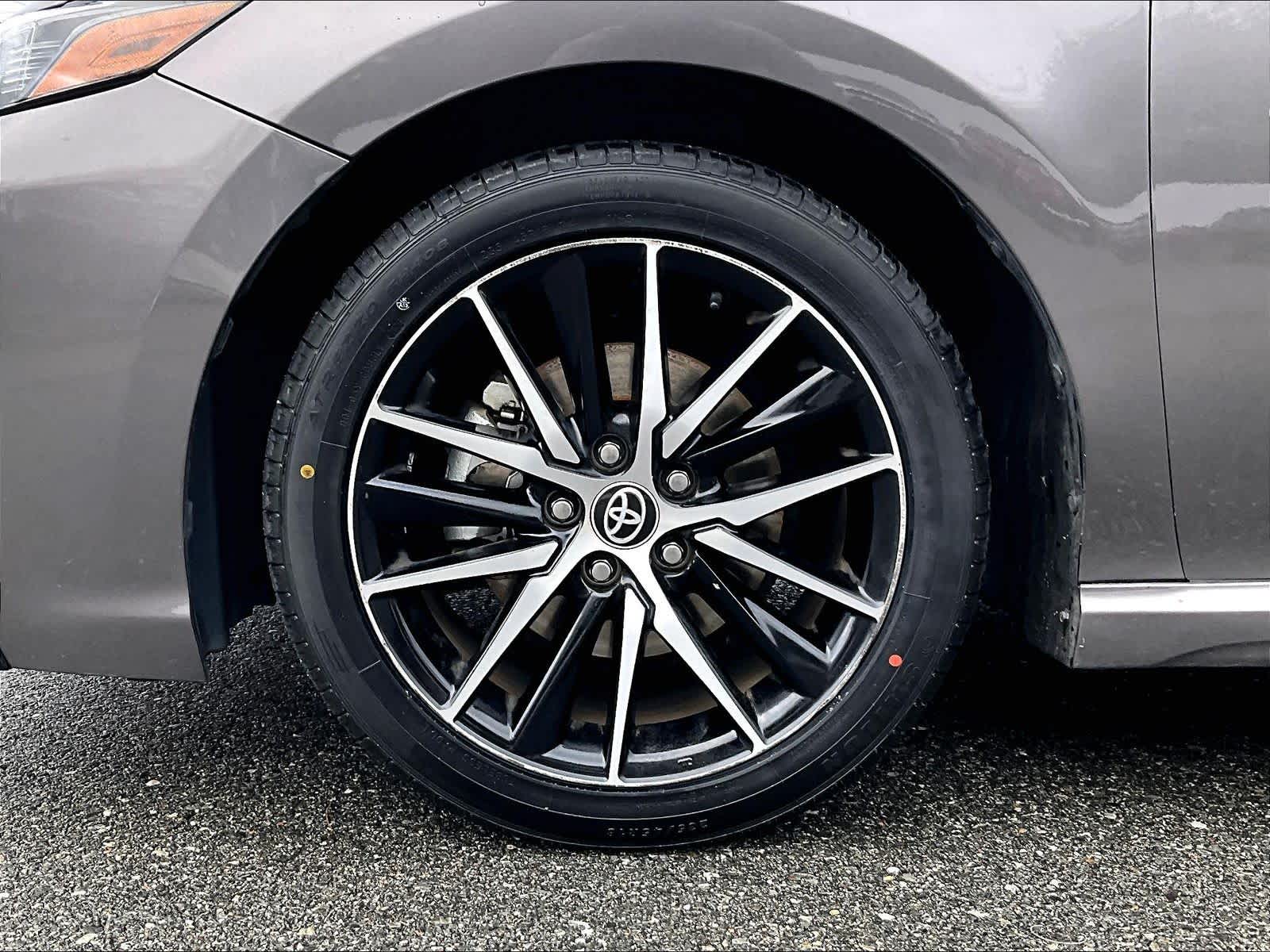 2023 Toyota Camry SE - Photo 7