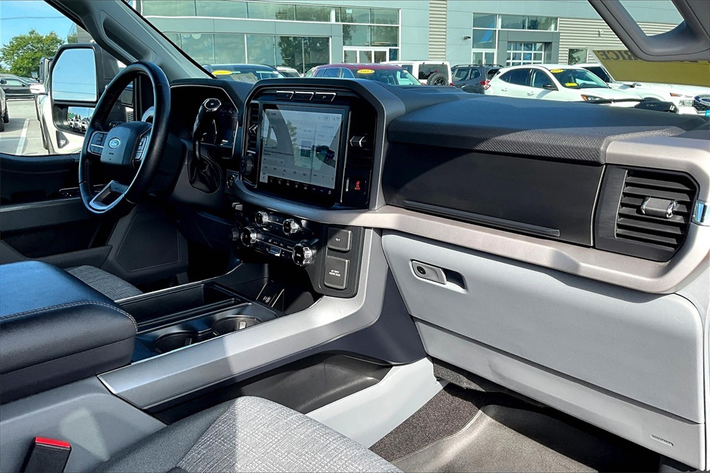 2022 Ford F-150 XLT - Photo 14