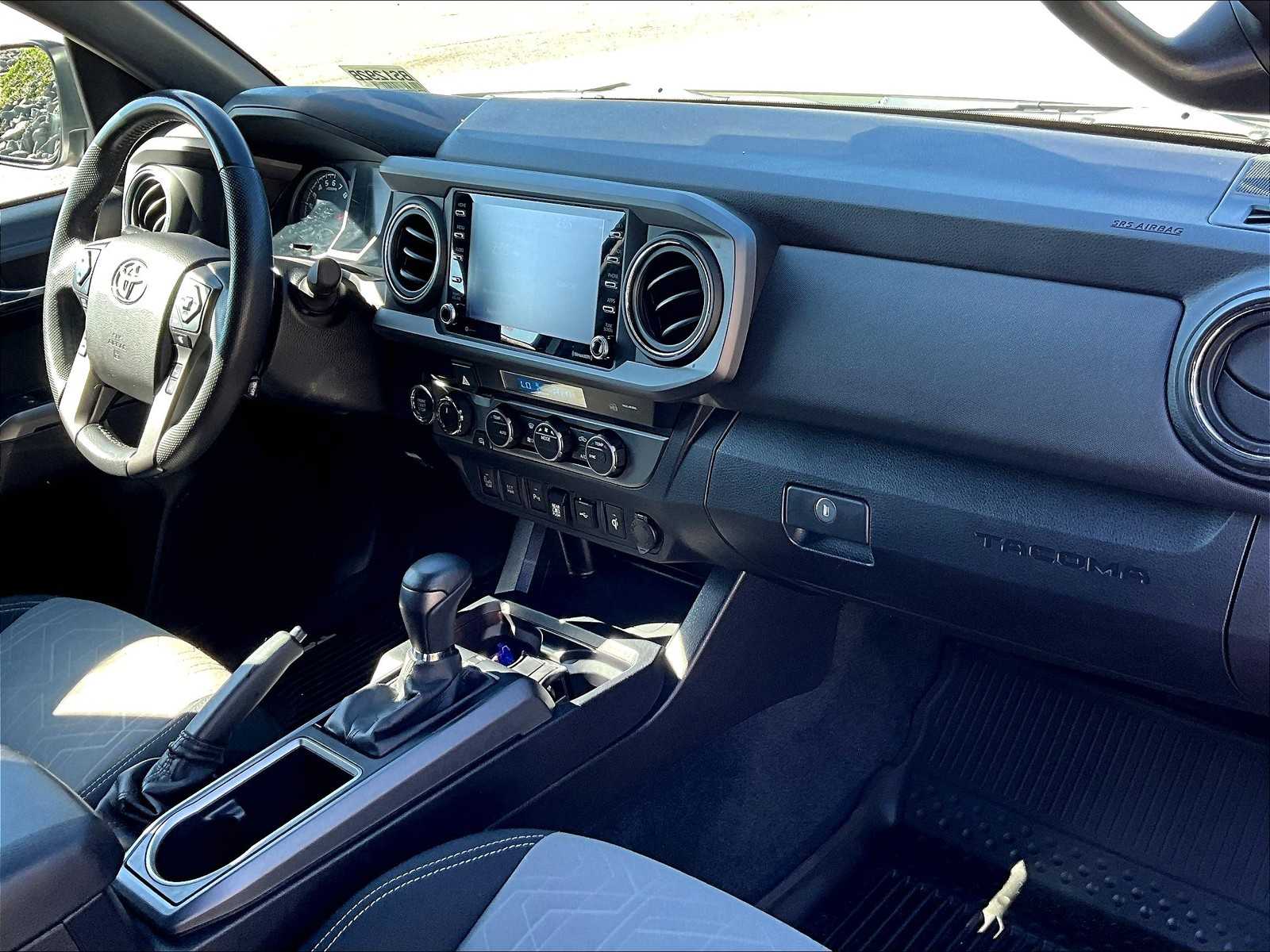 2021 Toyota Tacoma TRD Sport - Photo 14