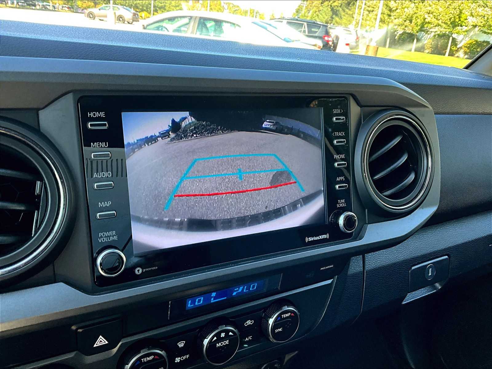 2021 Toyota Tacoma TRD Sport - Photo 19