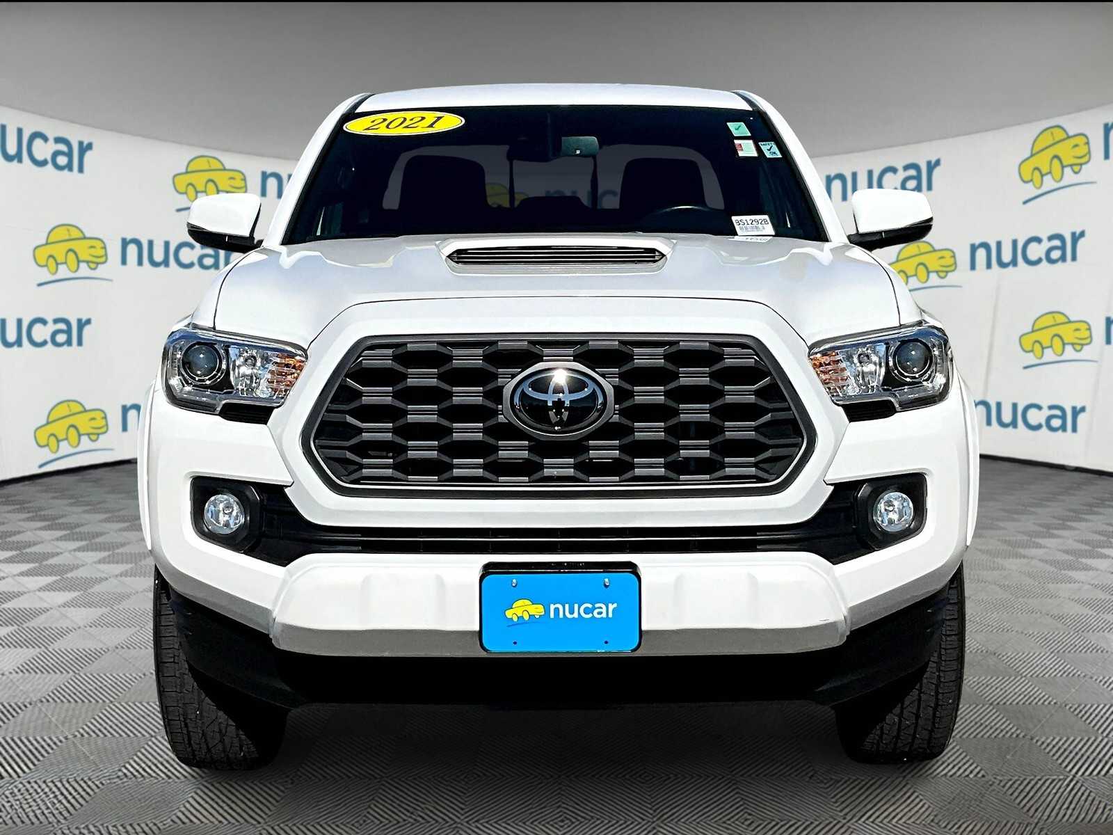 2021 Toyota Tacoma TRD Sport - Photo 2