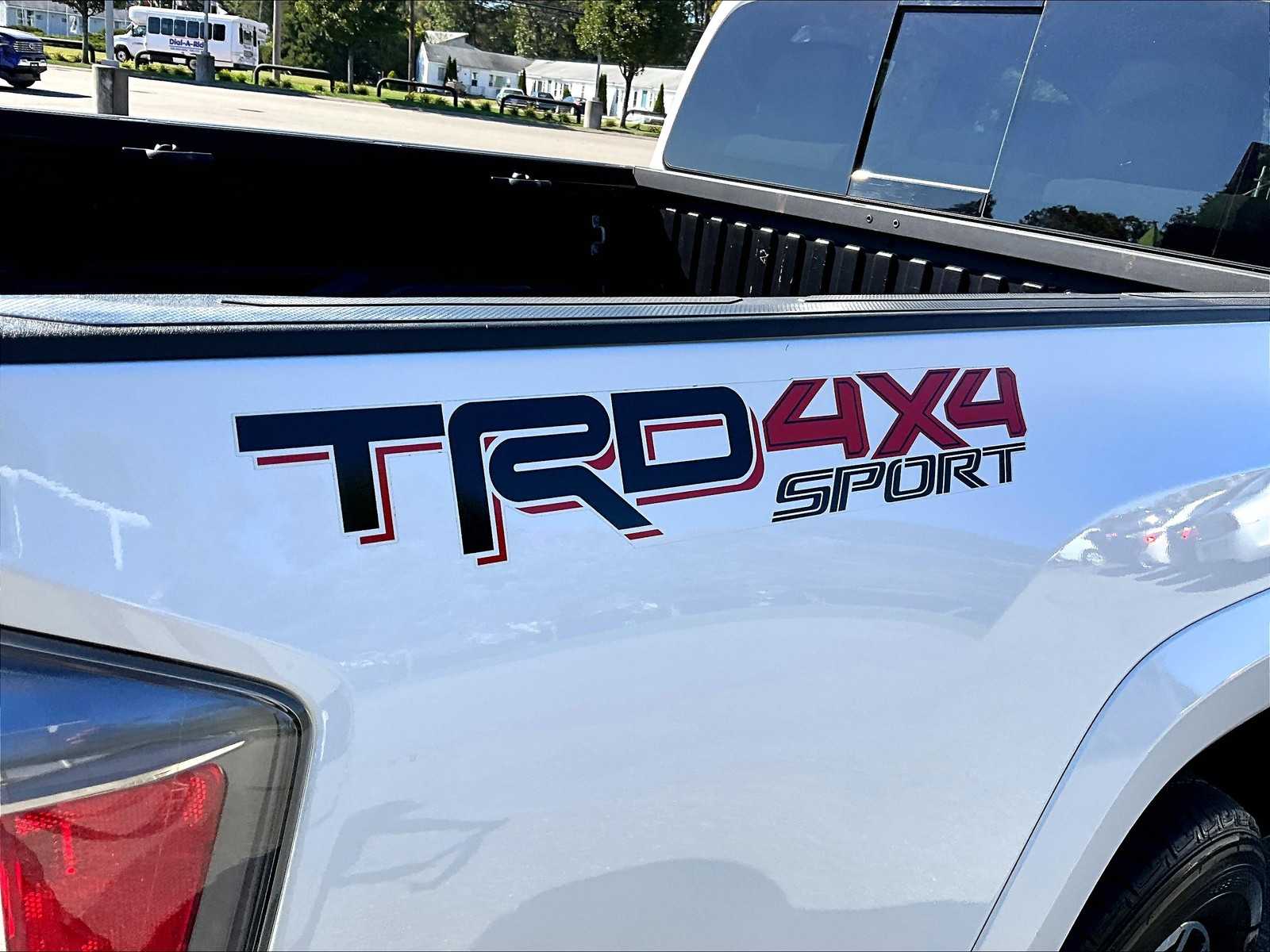 2021 Toyota Tacoma TRD Sport - Photo 29