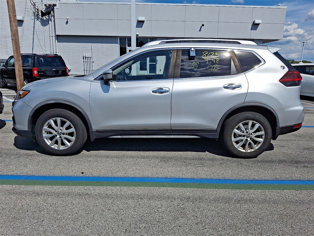 2020 Nissan Rogue SV - Photo 3