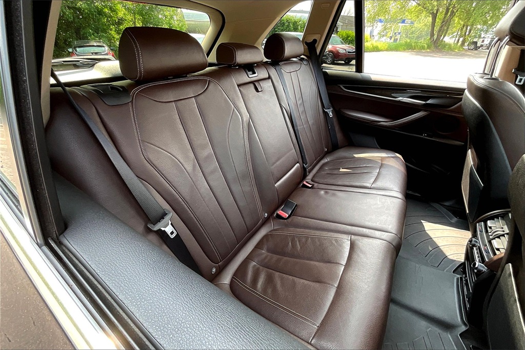 2016 BMW X5 xDrive35i - Photo 18