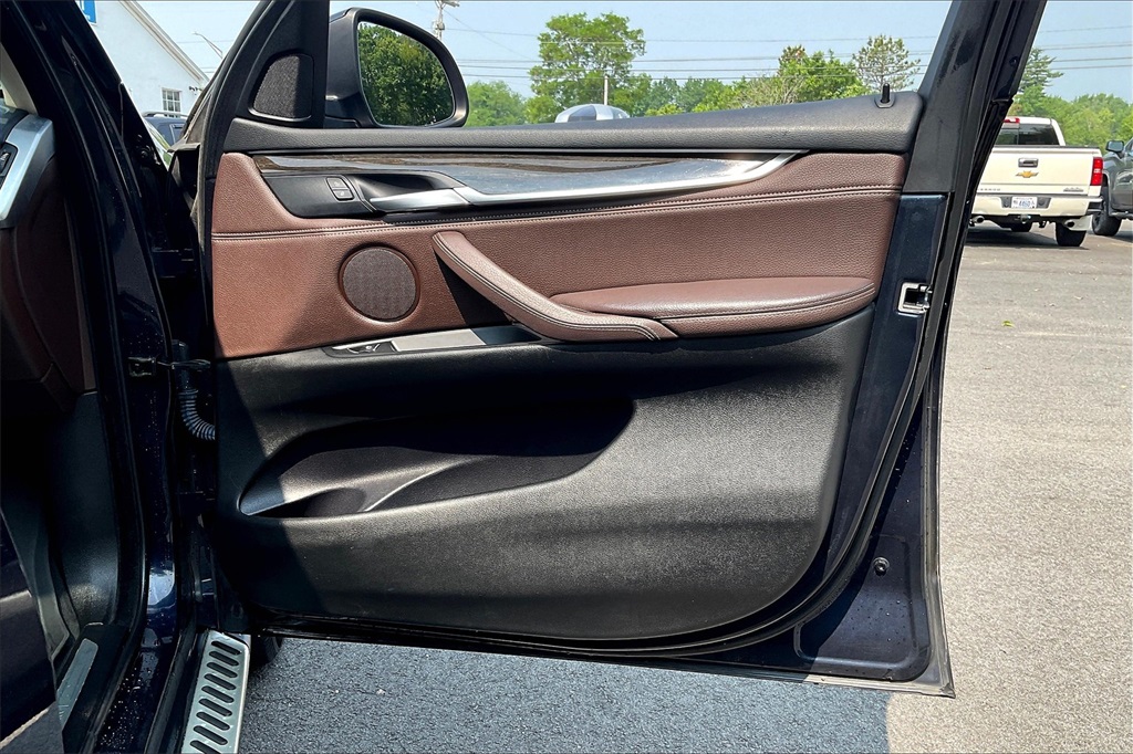 2016 BMW X5 xDrive35i - Photo 25