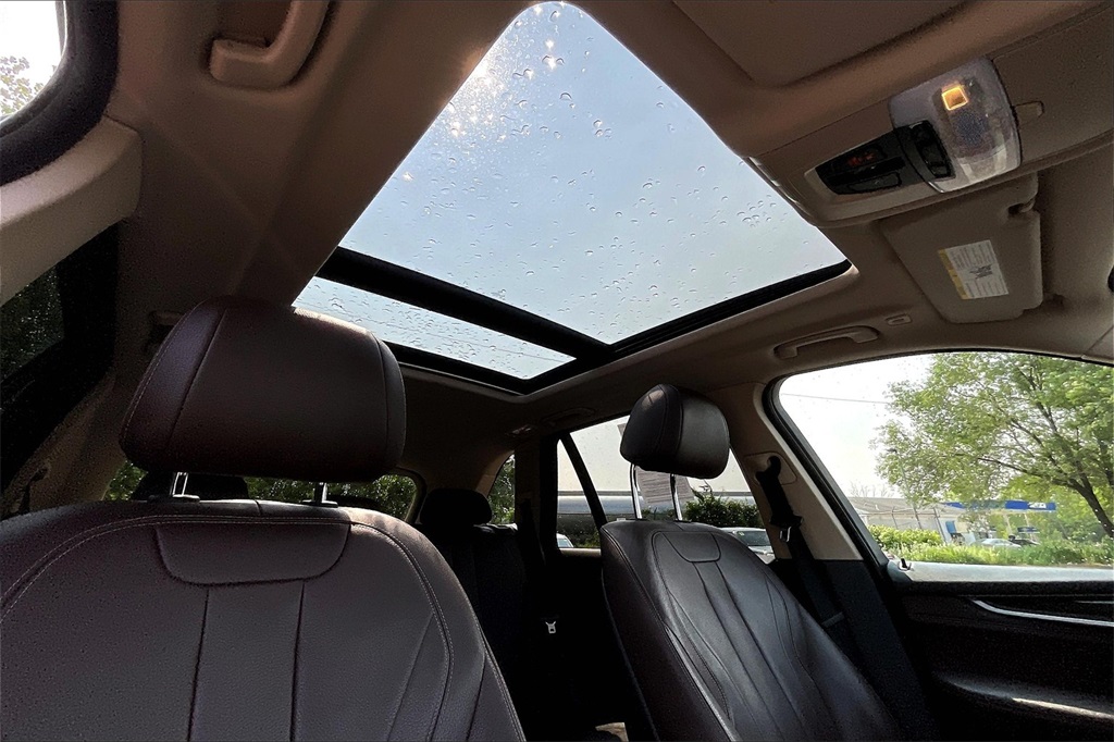2016 BMW X5 xDrive35i - Photo 7