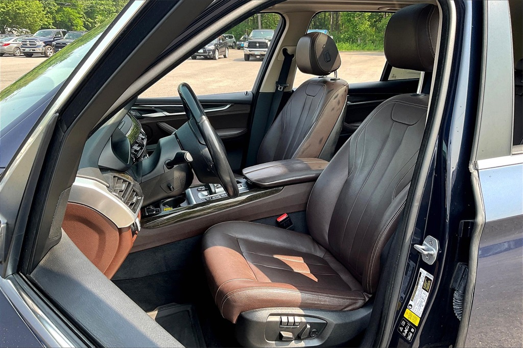 2016 BMW X5 xDrive35i - Photo 10