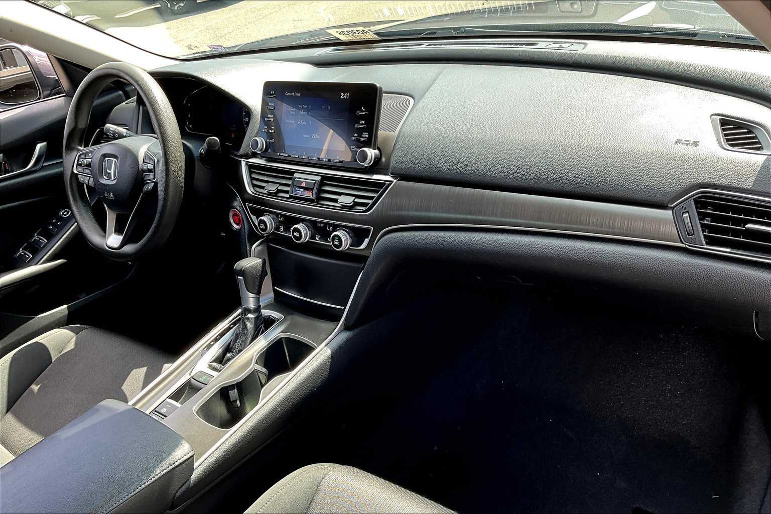2020 Honda Accord LX - Photo 14