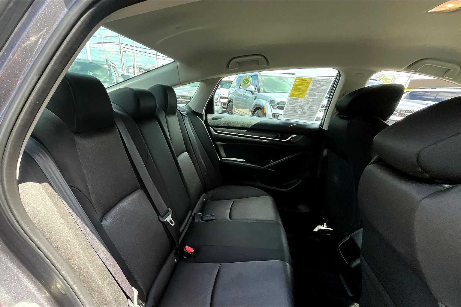 2020 Honda Accord LX - Photo 16