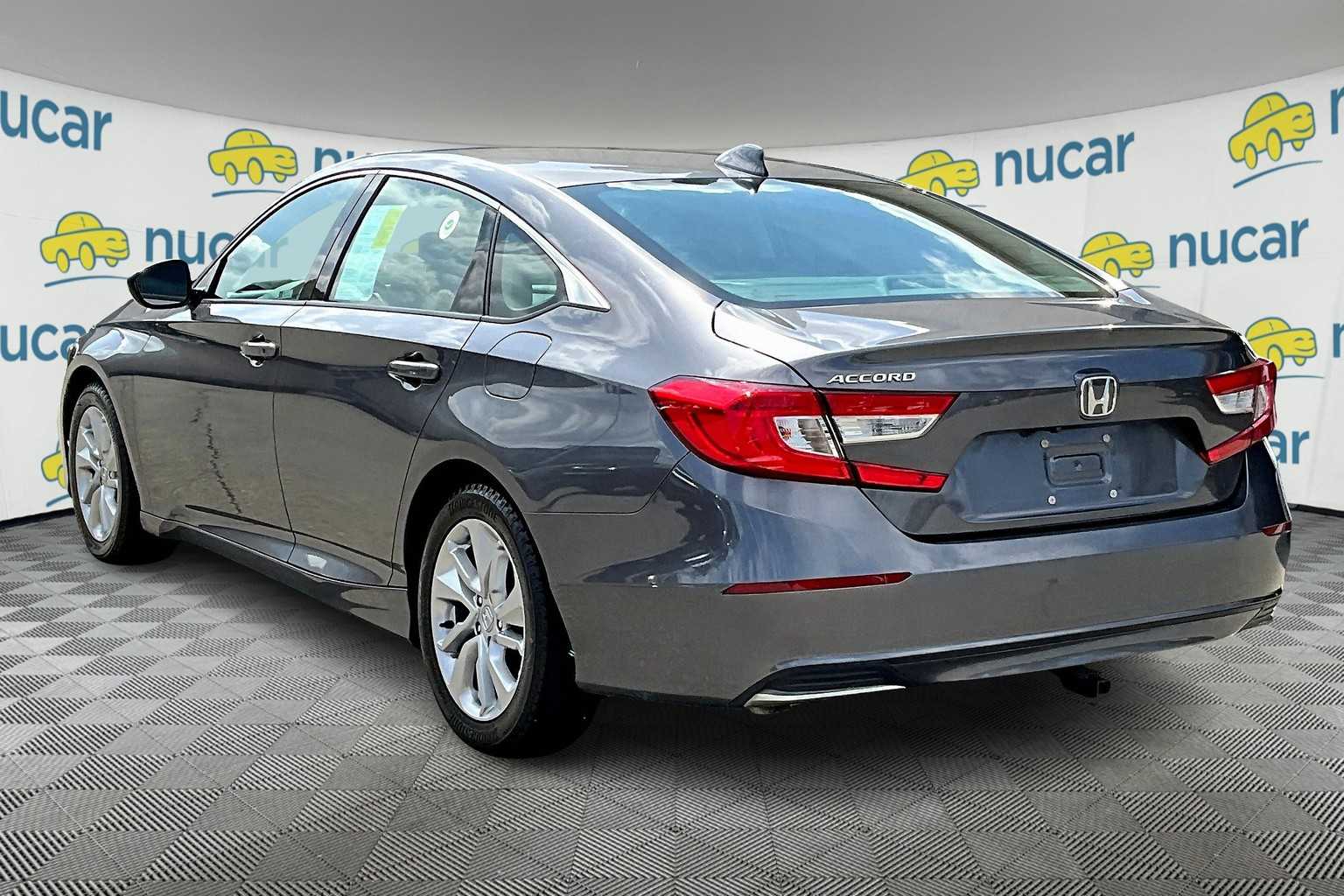 2020 Honda Accord LX - Photo 4