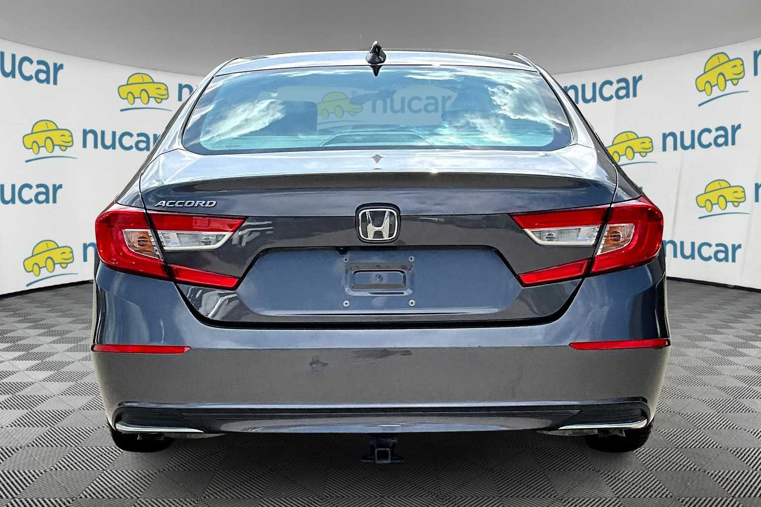 2020 Honda Accord LX - Photo 5