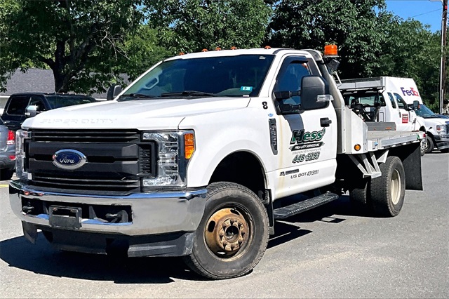 2017 Ford F-350SD XL - Photo 3