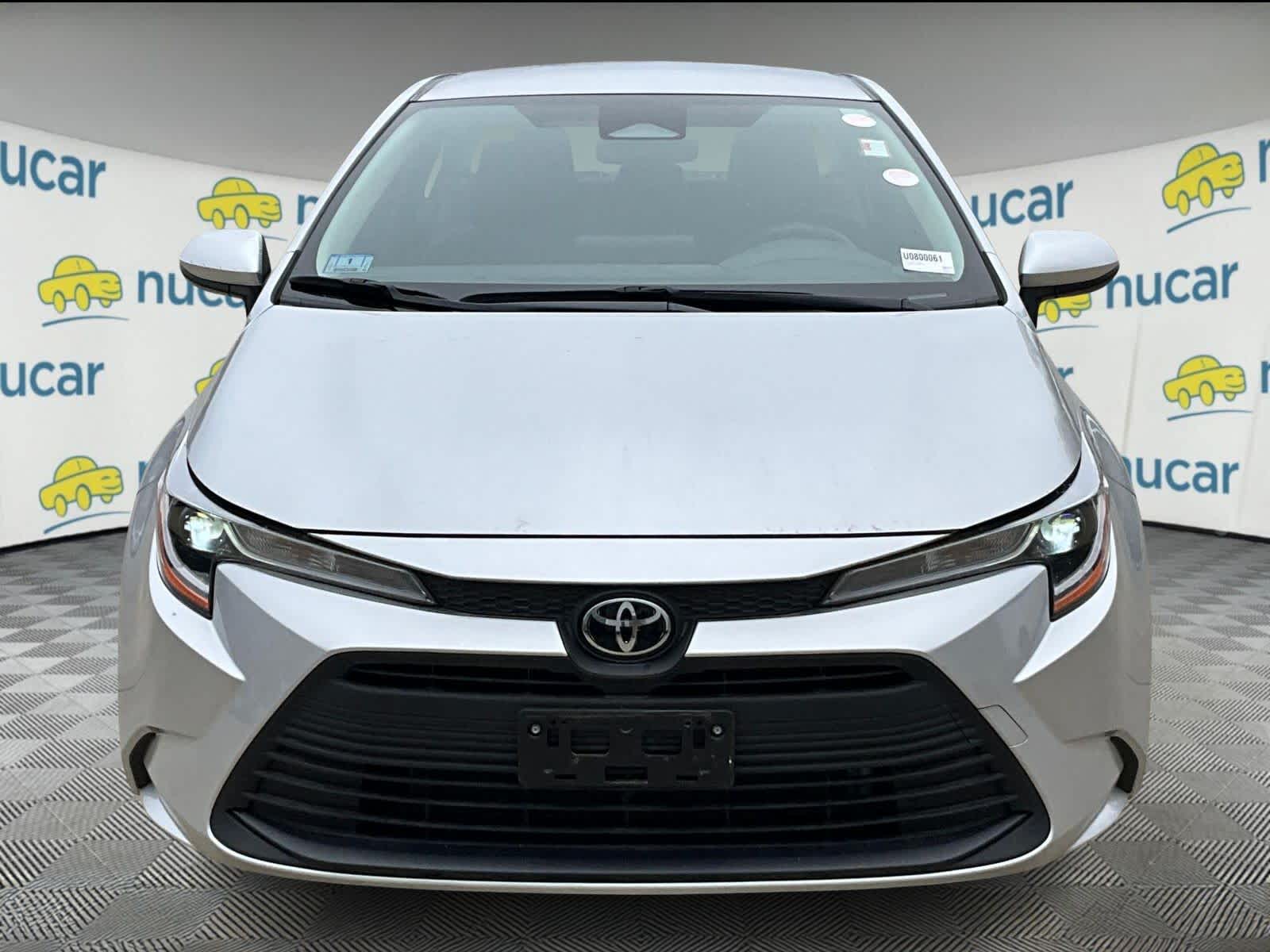 2023 Toyota Corolla LE - Photo 2
