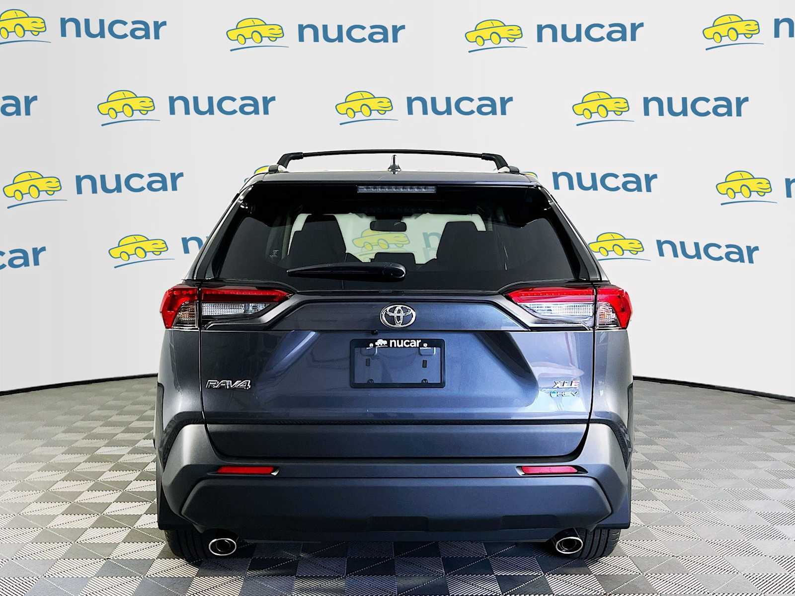 2025 Toyota RAV4 Hybrid XLE - Photo 5