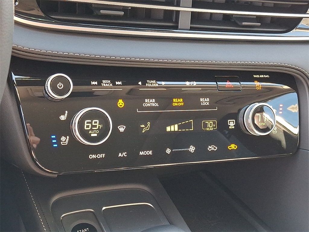 2026 INFINITI QX60 LUXE - Photo 13