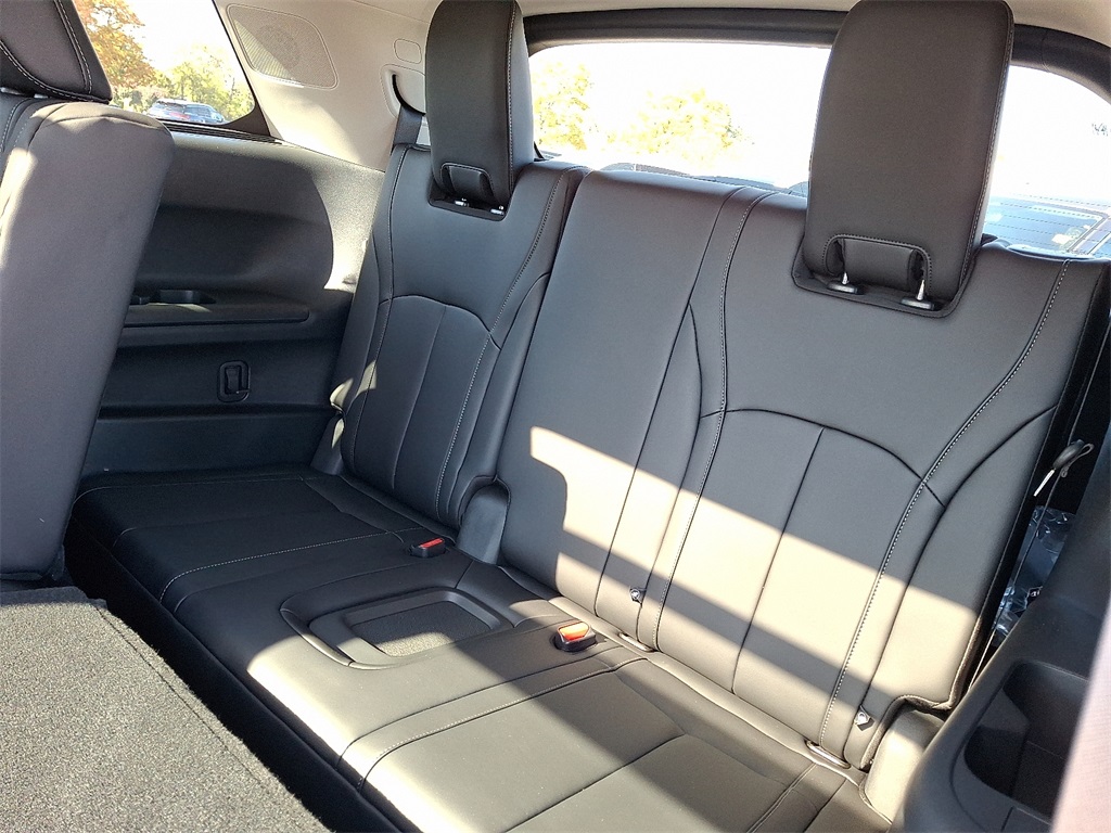 2026 INFINITI QX60 LUXE - Photo 7