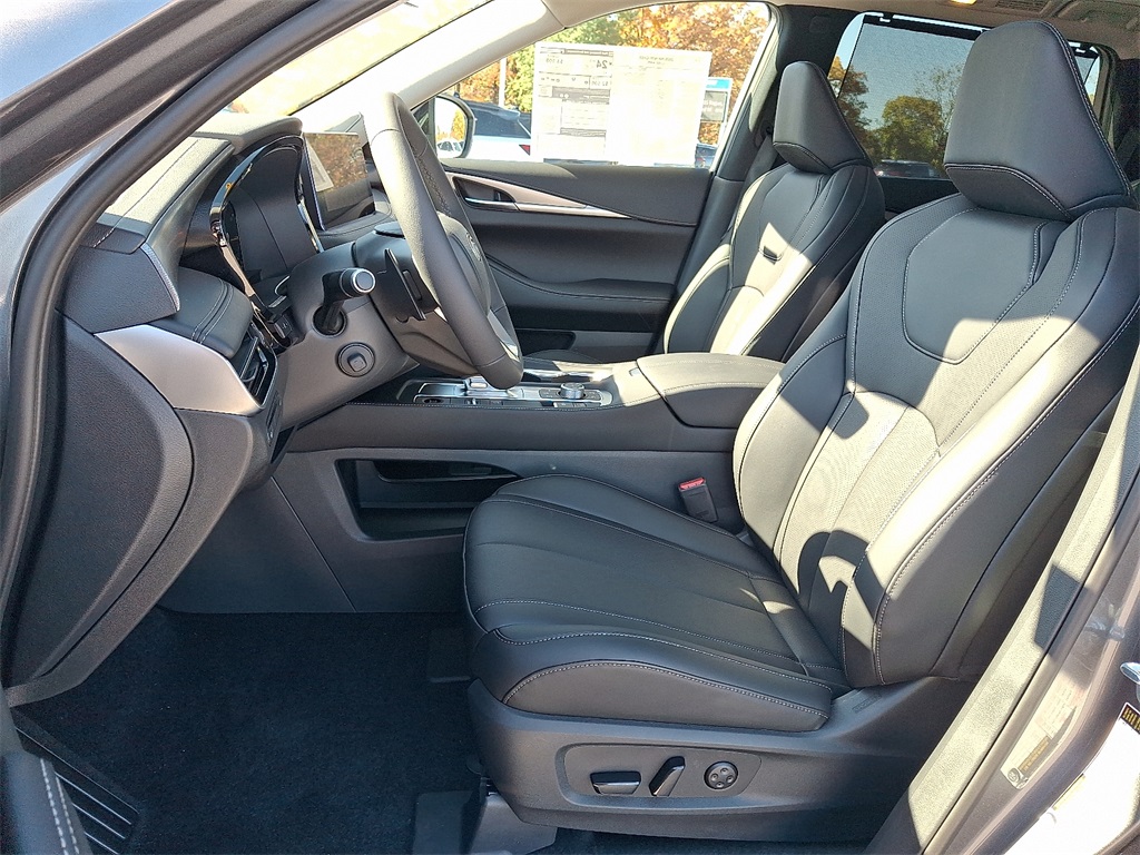 2026 INFINITI QX60 LUXE - Photo 10