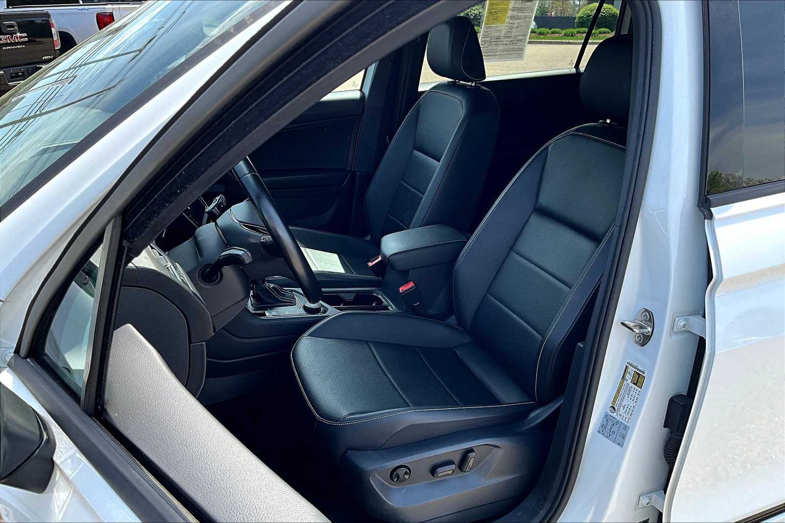2021 Volkswagen Tiguan SE R-Line Black - Photo 10