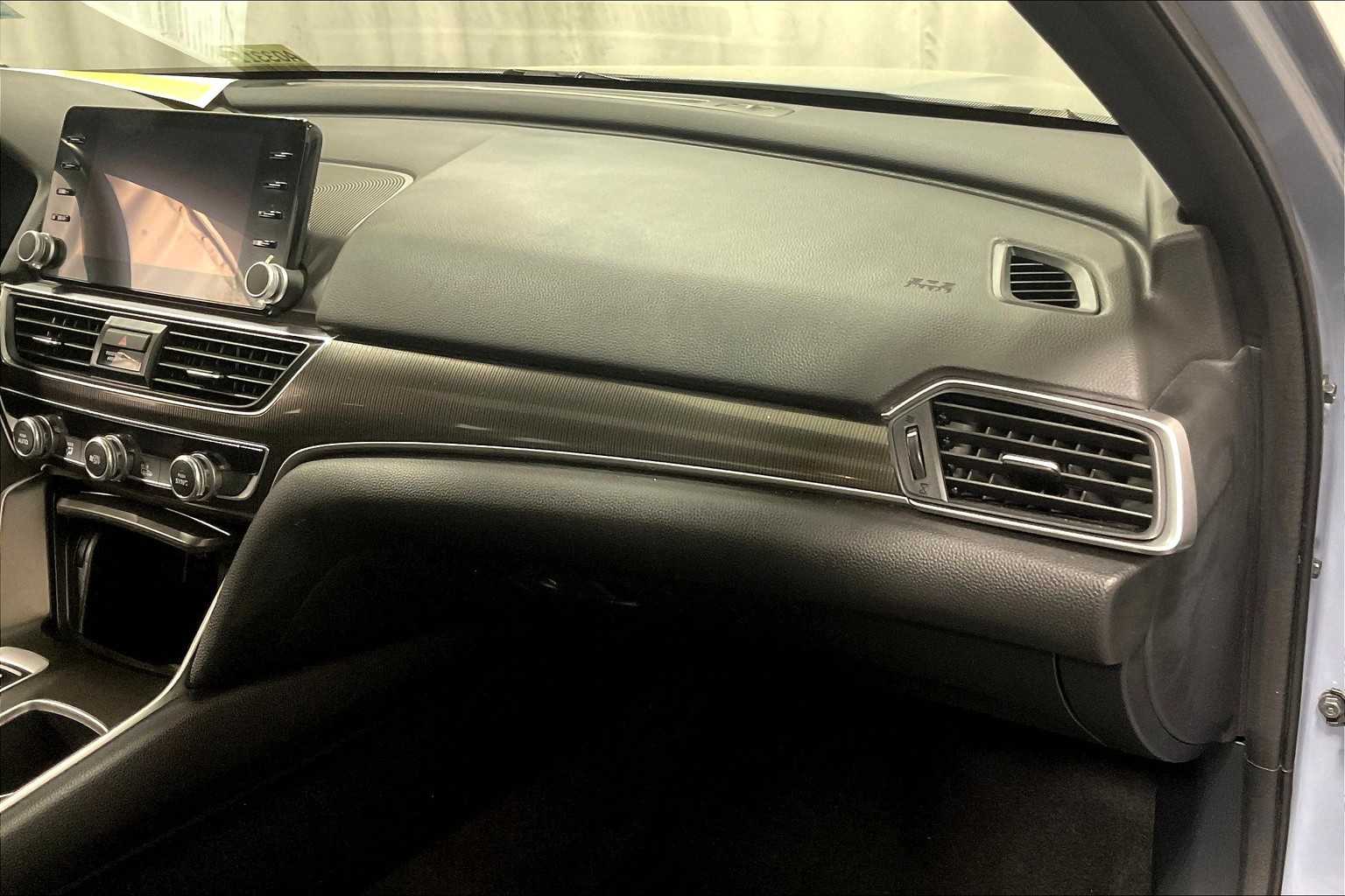 2022 Honda Accord Sport - Photo 13