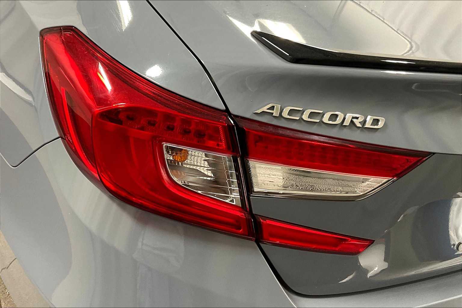2022 Honda Accord Sport - Photo 33