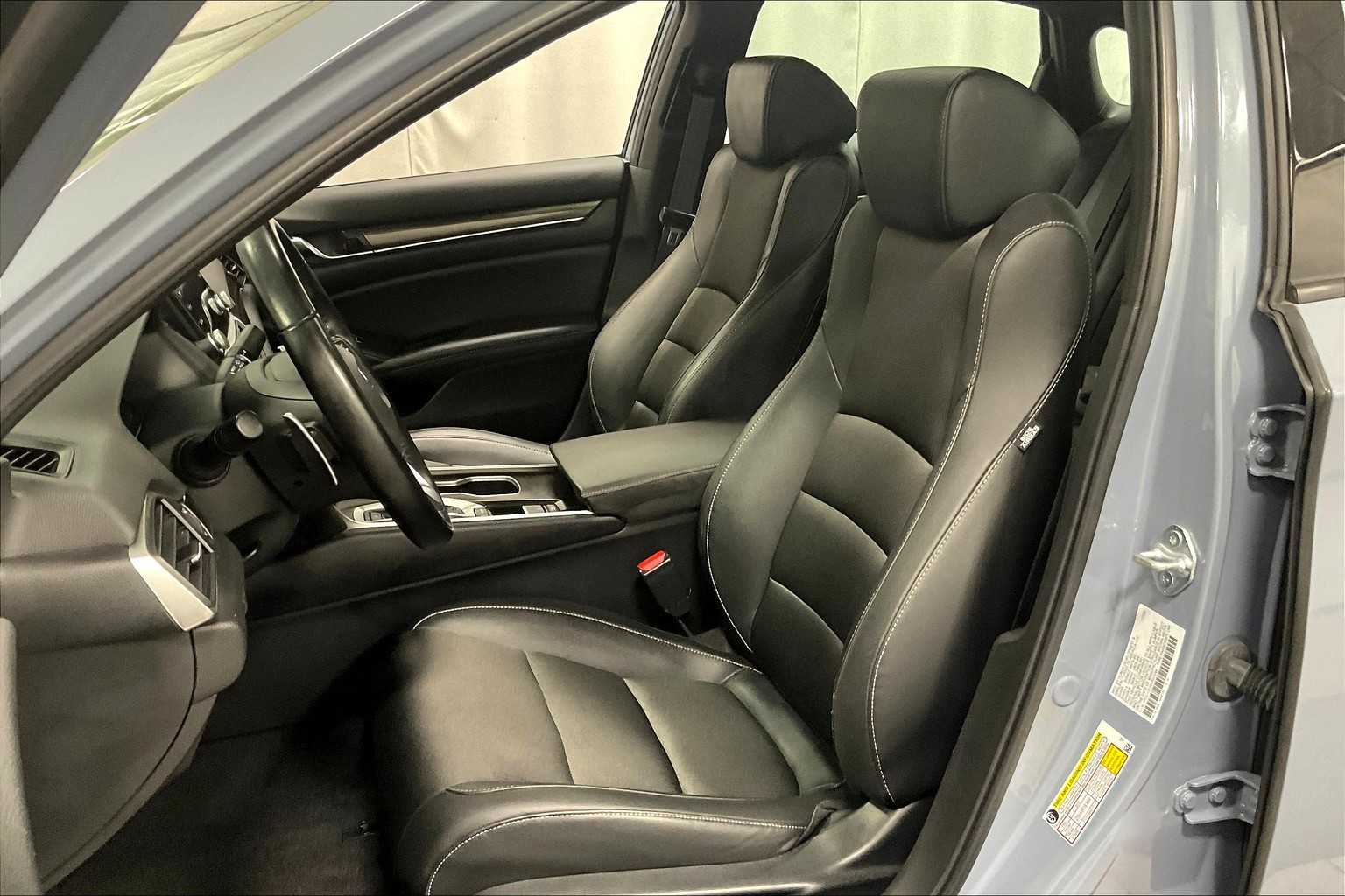 2022 Honda Accord Sport - Photo 10