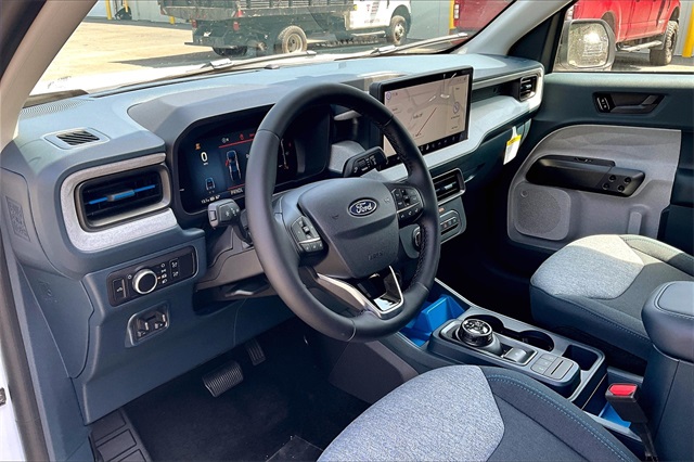 2025 Ford Maverick XLT - Photo 7