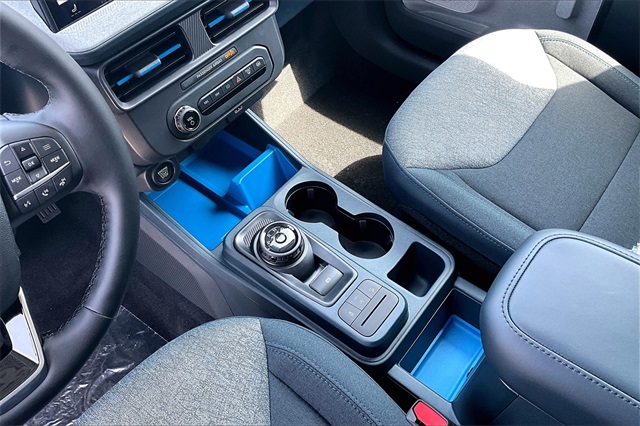 2025 Ford Maverick XLT - Photo 9