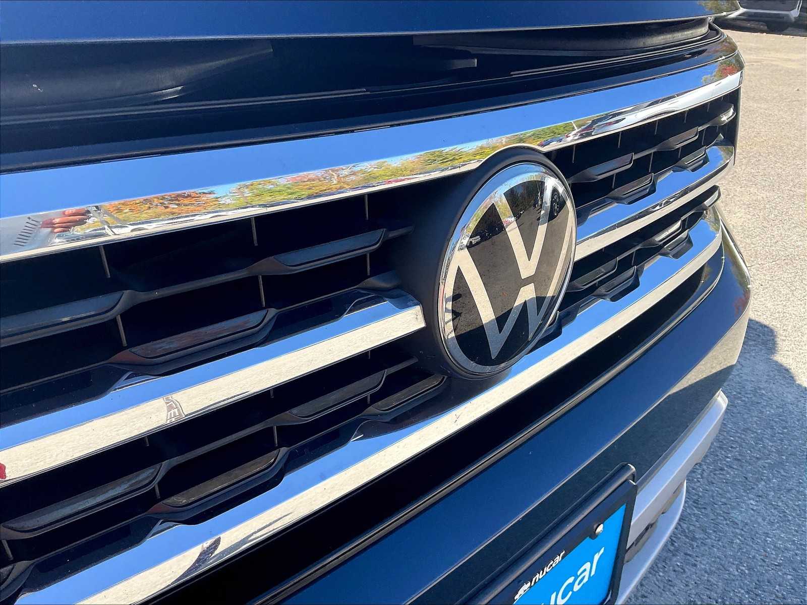 2020 Volkswagen Atlas Cross Sport 3.6L V6 SEL - Photo 30