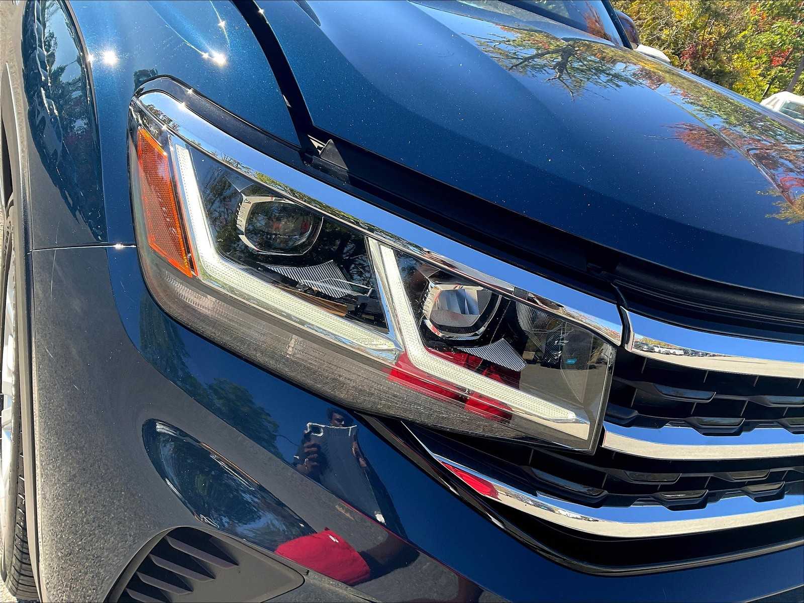 2020 Volkswagen Atlas Cross Sport 3.6L V6 SEL - Photo 31