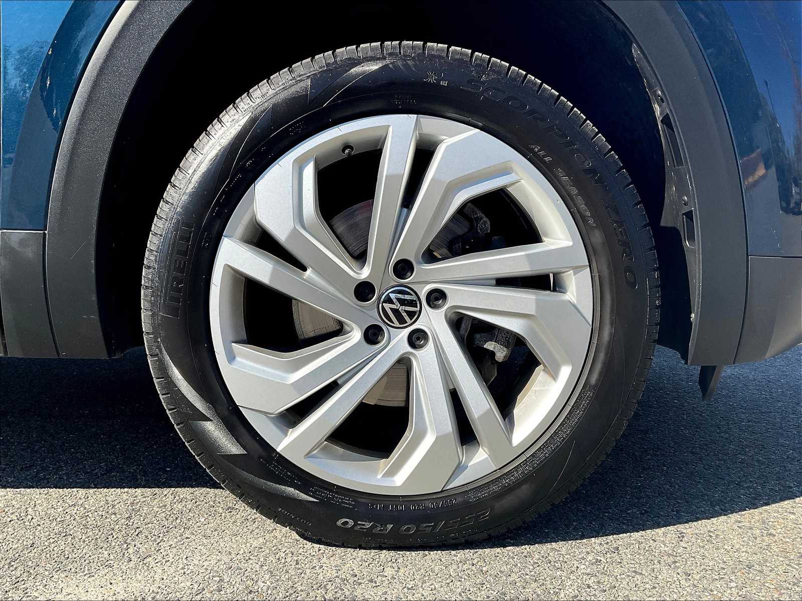 2020 Volkswagen Atlas Cross Sport 3.6L V6 SEL - Photo 7