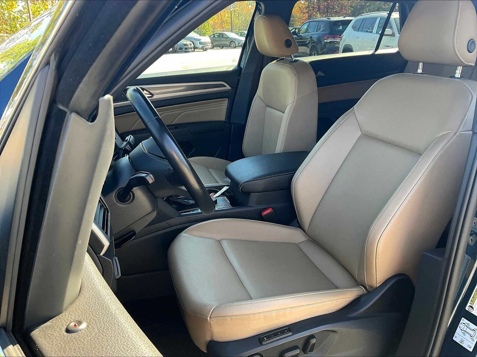 2020 Volkswagen Atlas Cross Sport 3.6L V6 SEL - Photo 10