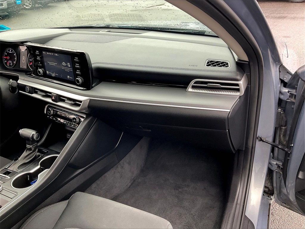 2021 Kia K5 LXS - Photo 12