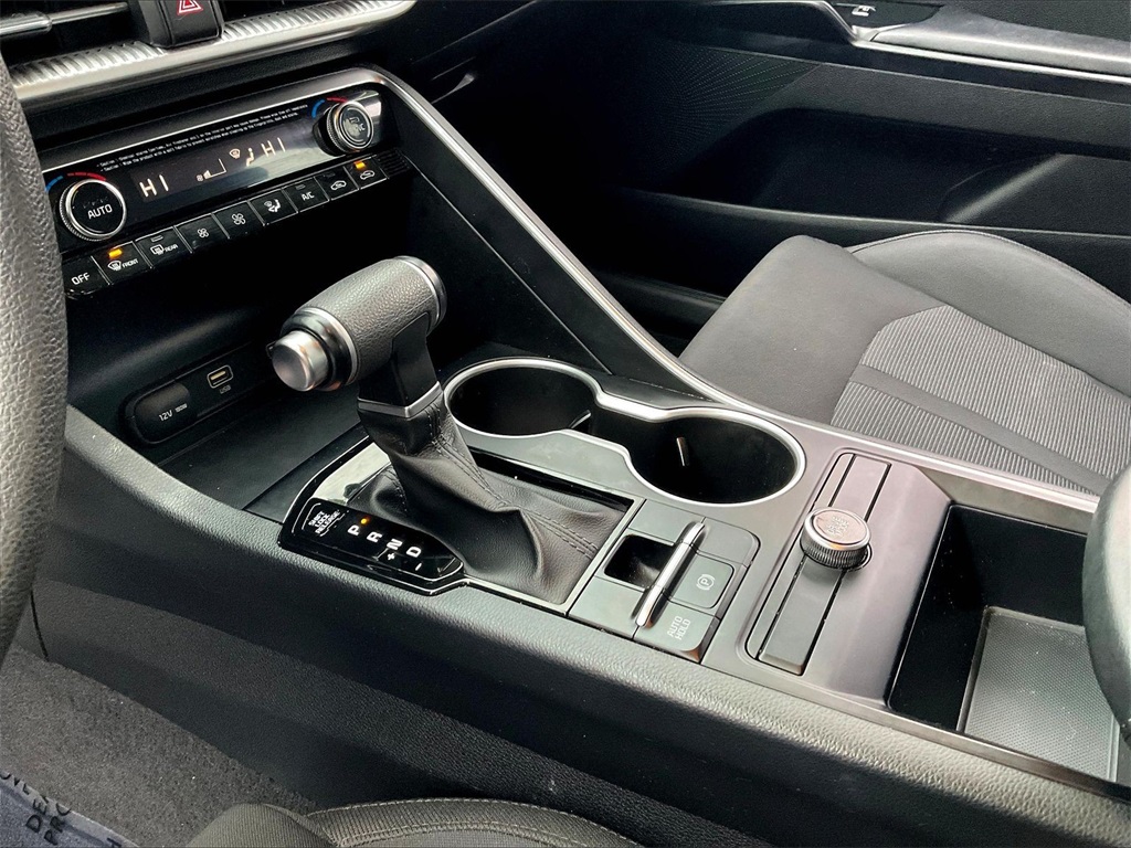 2021 Kia K5 LXS - Photo 19
