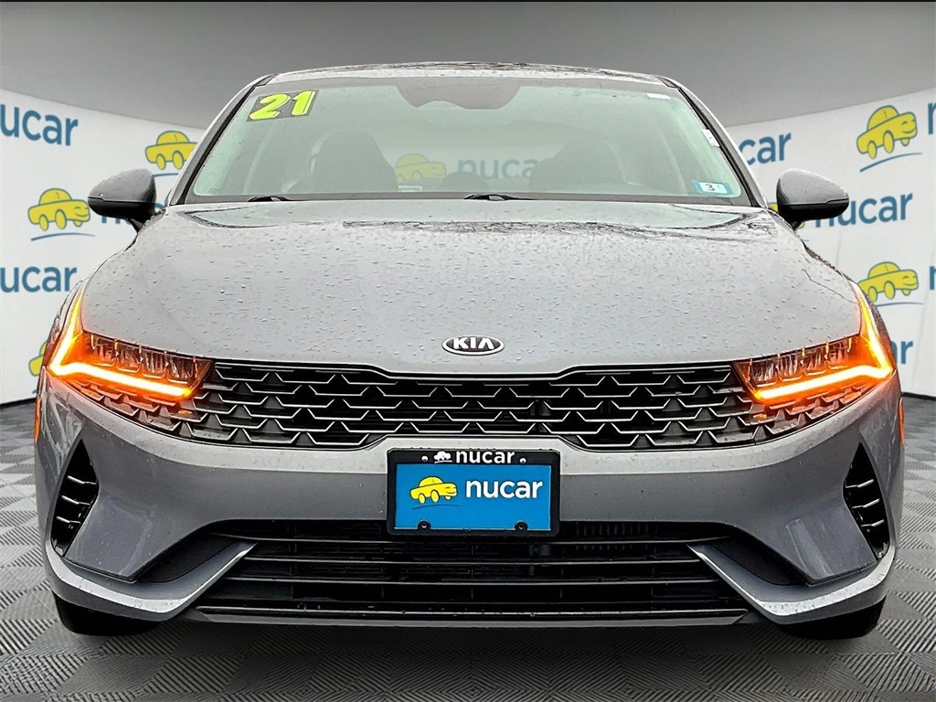 2021 Kia K5 LXS - Photo 2