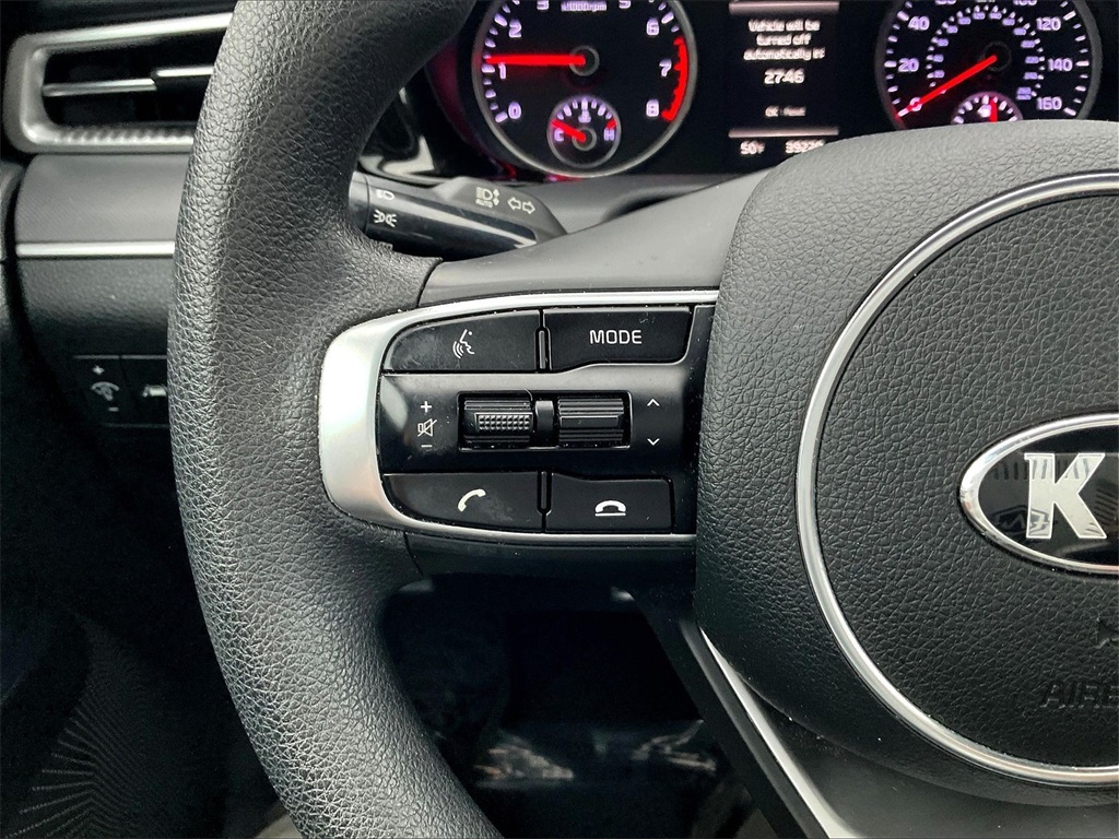 2021 Kia K5 LXS - Photo 21