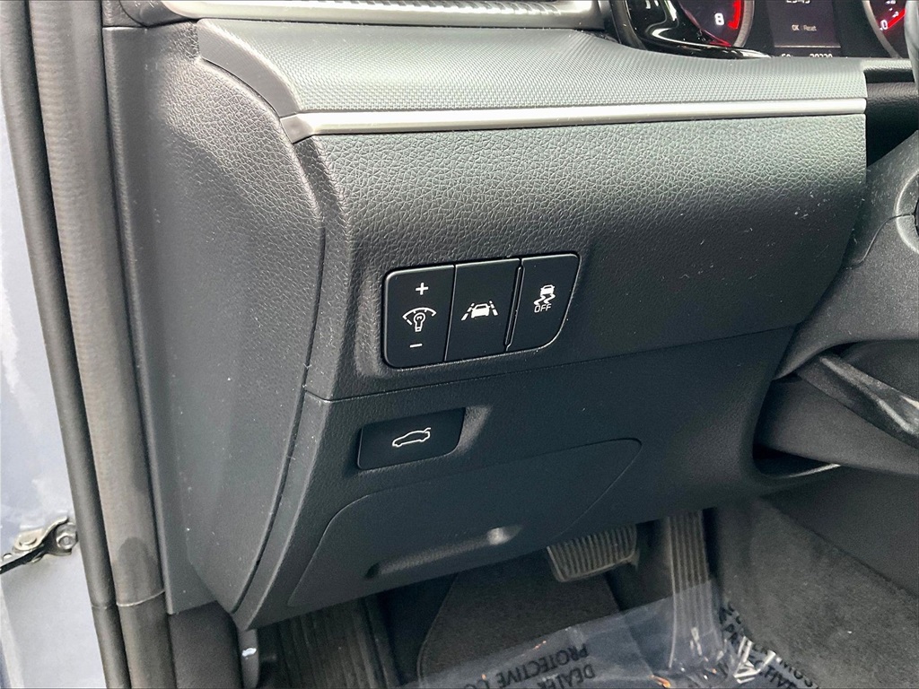 2021 Kia K5 LXS - Photo 25