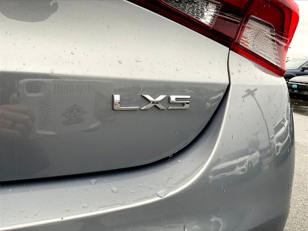 2021 Kia K5 LXS - Photo 26