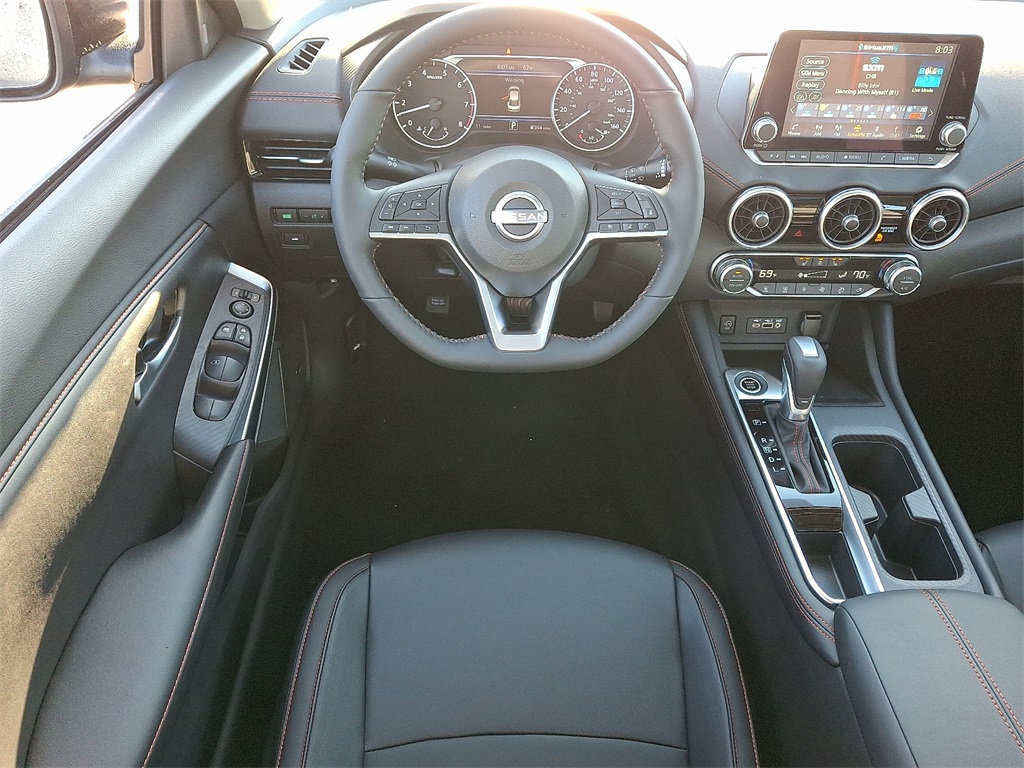 2025 Nissan Sentra SR - Photo 6