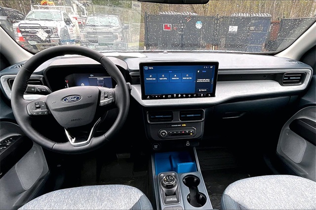 2025 Ford Maverick XLT - Photo 6