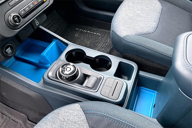 2025 Ford Maverick XLT - Photo 9